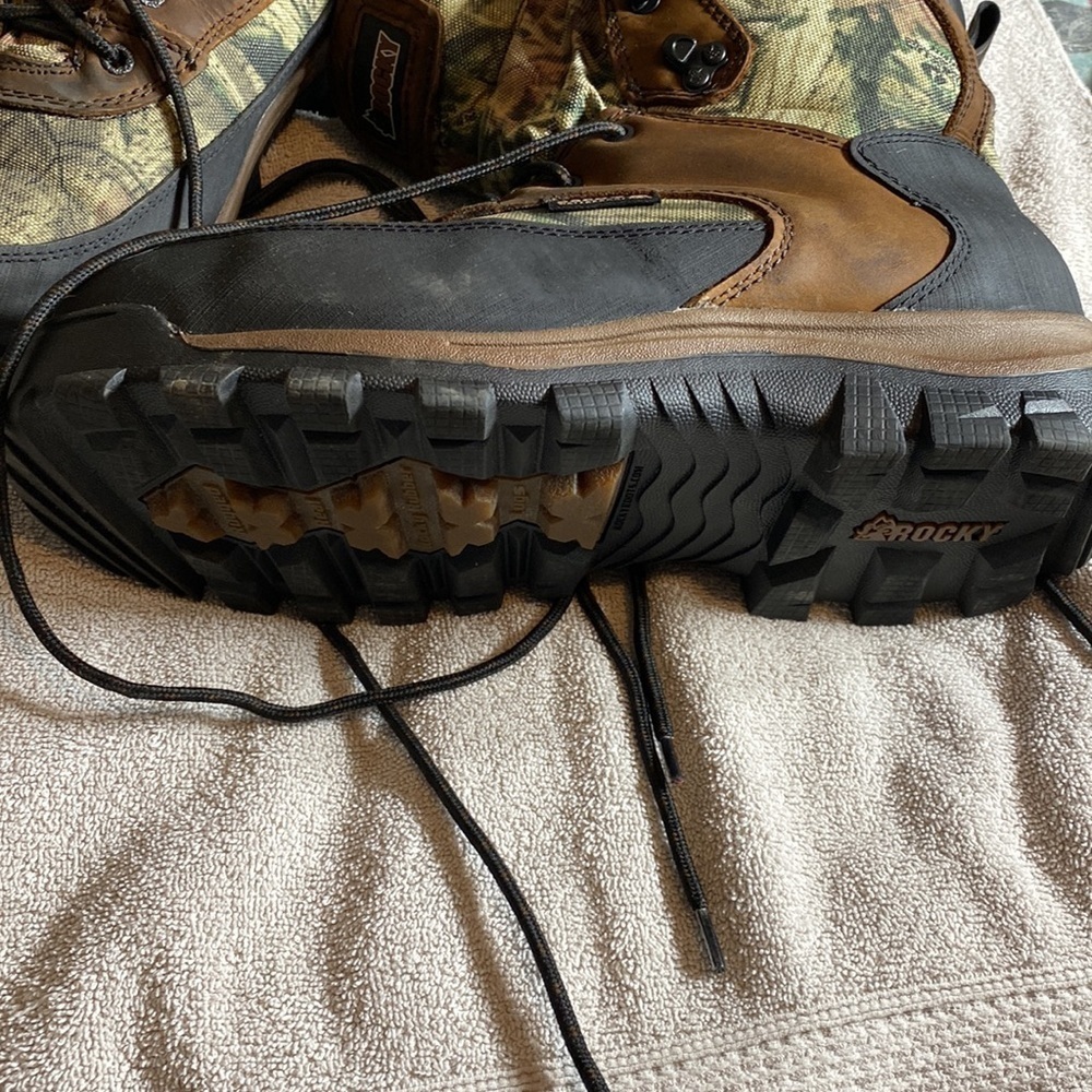 Rocky work boots​​​​ - Picture 3 of 8
